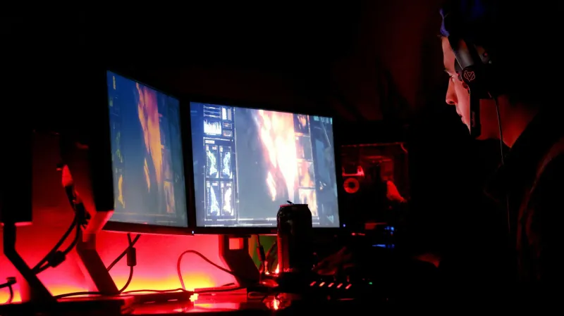 Stream and Climb: How US Gamers Are Building Real Audiences Without Sacrificing Their Ranked Progress